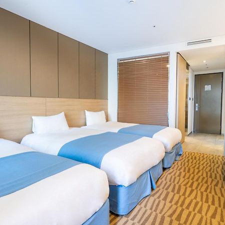 Hotel Whistlelark Jeju Exteriör bild