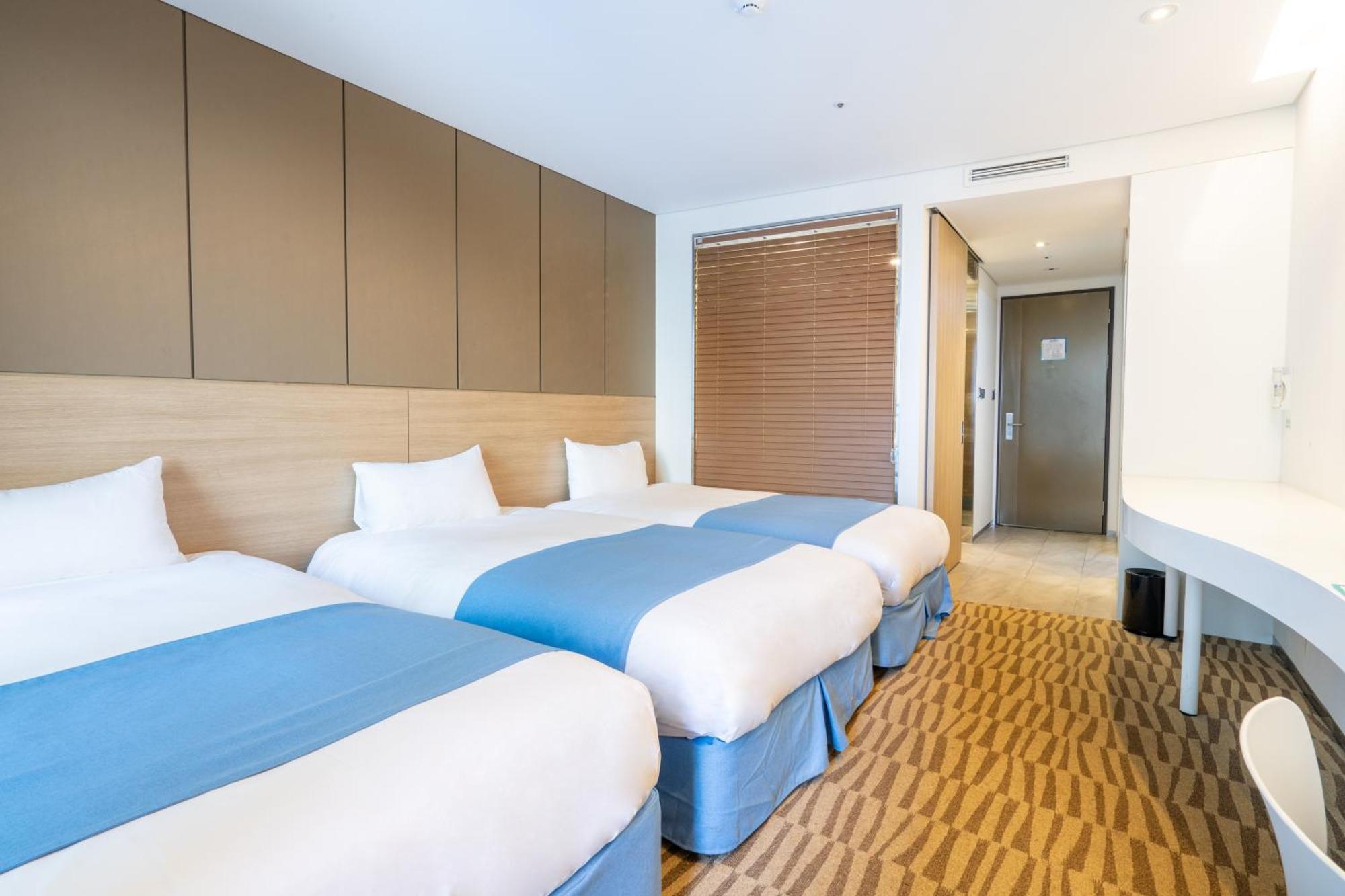 Hotel Whistlelark Jeju Exteriör bild